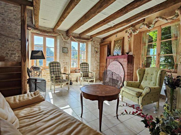 Image No.6-Maison de 4 chambres à vendre à Sauzé-Vaussais