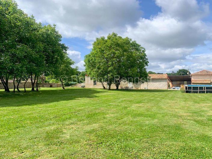 Image No.35-Maison de 8 chambres à vendre à Sauzé-Vaussais