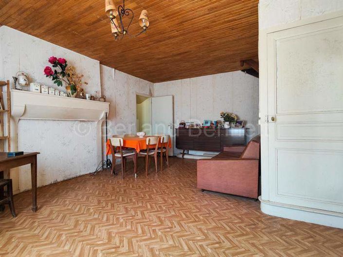 Image No.2-1 Bed House for sale