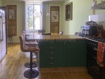 357d2f40-294c-e4d8-d390-d6c7d55490ea