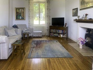 a94c398d-662c-317f-931b-5774080f02b6