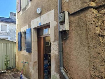 12b71ea1-05de-5d1a-d803-85296ed11090