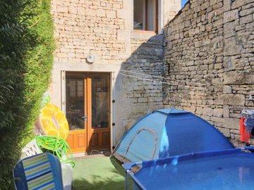 3cc7e42e-790d-18c0-e841-f7cafb221444