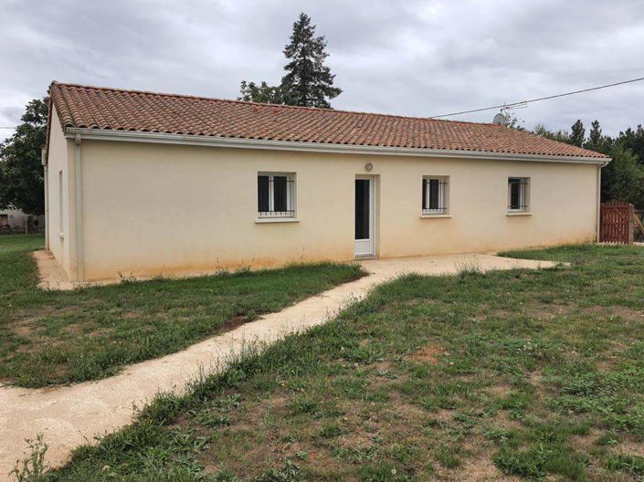 Image No.10-Maison de 3 chambres à vendre à Sauzé-Vaussais