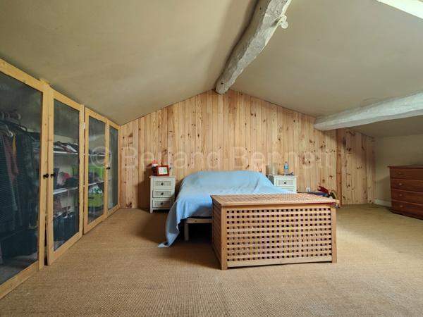 Image No.11-Maison de 4 chambres à vendre à Chef-Boutonne