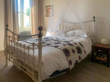 fa2c9b22-809c-7118-9d78-0418af1f9fef