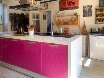 db6db136-451f-bba7-a26a-0ba45c41a50d