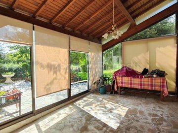 e4bca7f2-a080-71d6-1585-f017bc6e2c43