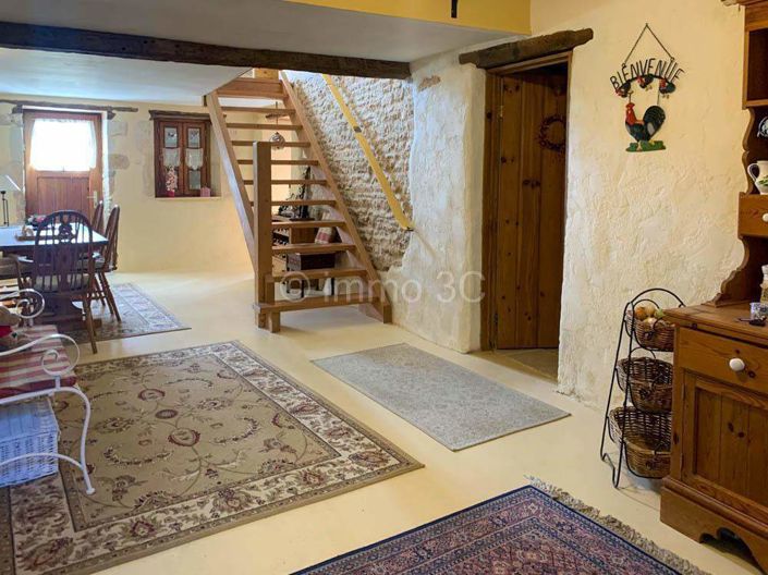 Image No.2-Maison de 3 chambres à vendre à Lezay