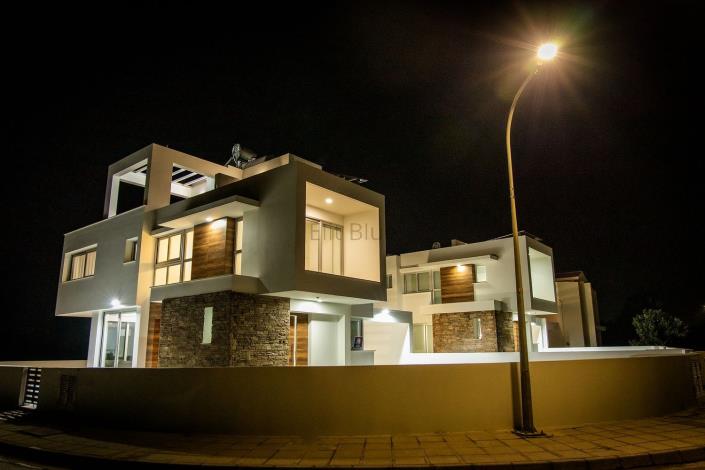 Image No.6-3 Bed Villa / Detached for sale