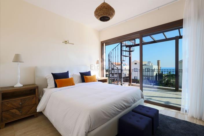 Image No.42-Villa / Détaché de 4 chambres à vendre à Ayia Thekla