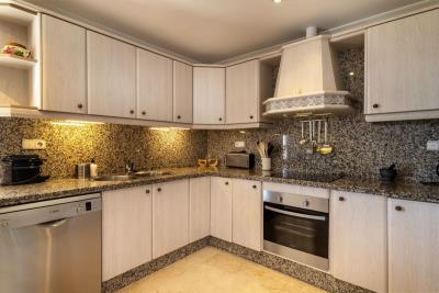 3-e898b2bb2a2fdfd06d2c39894dce8316