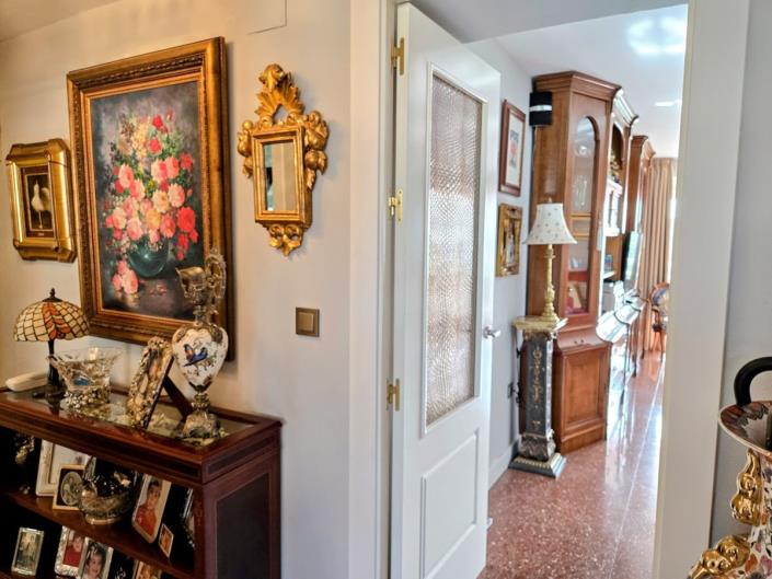 Image No.13-1 Bed Apartment for sale