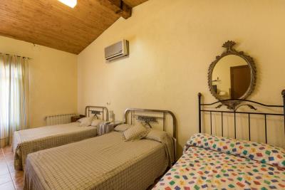 14-d70dc3102c00d7be0e872dfe1c1f86d7