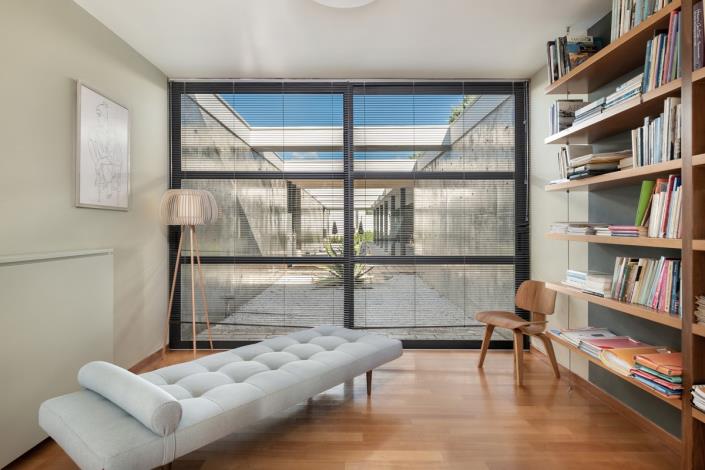 Image No.6-5 Bed Villa for sale