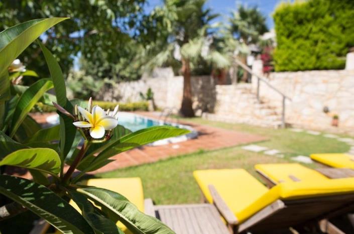 Image No.2-6 Bed Villa for sale