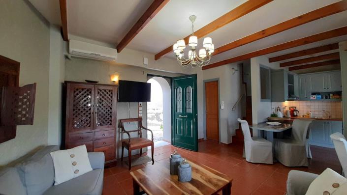 Image No.3-4 Bed Villa for sale