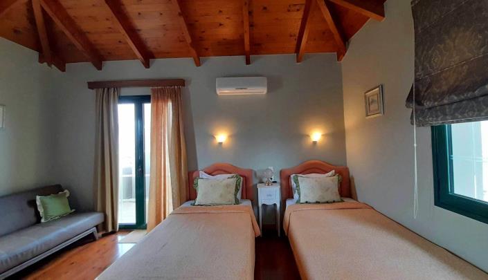 Image No.20-4 Bed Villa for sale