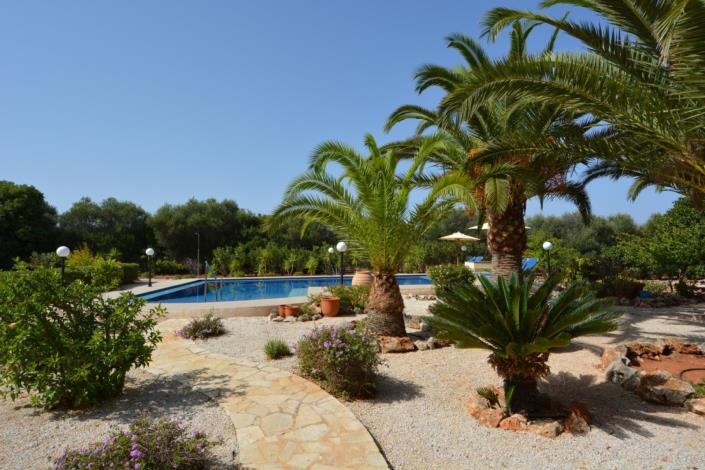 Image No.10-4 Bed Villa for sale