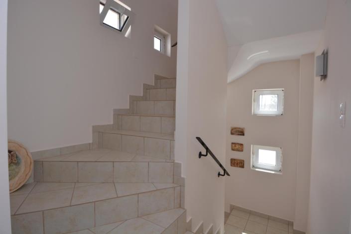 Image No.41-4 Bed Villa for sale