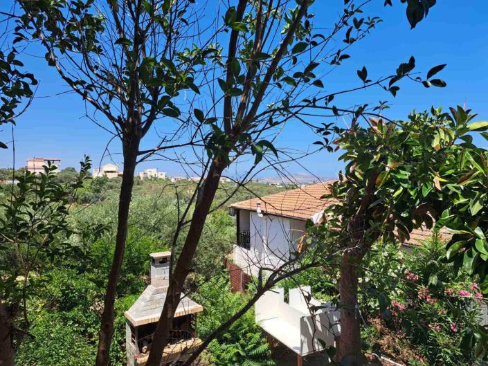 Image No.23-4 Bed Apartment for sale