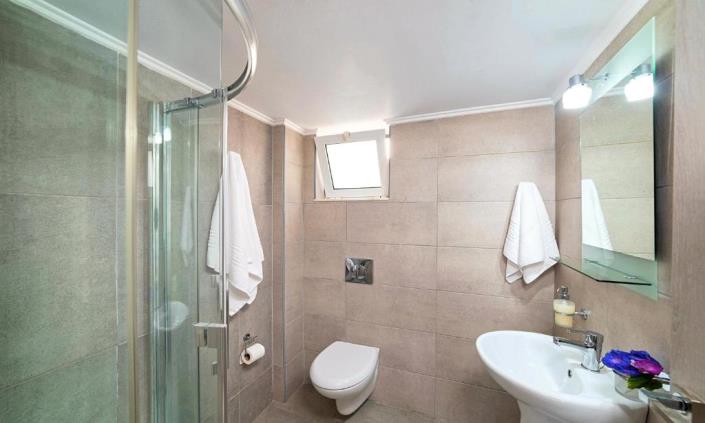 Image No.22-3 Bed Villa for sale