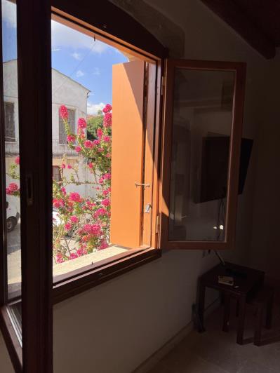 Image No.36-5 Bed Villa for sale