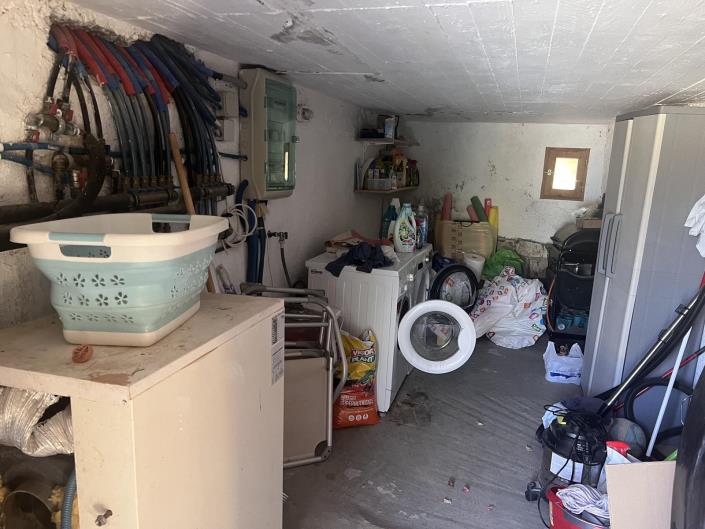 Image No.38-5 Bed Villa for sale