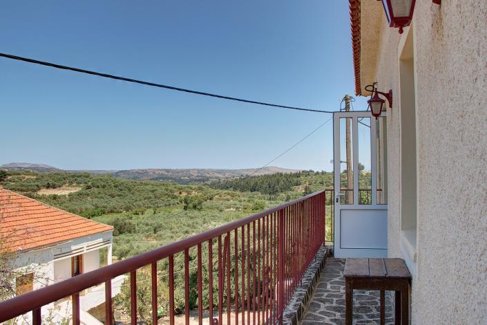 Image No.26-6 Bed House for sale