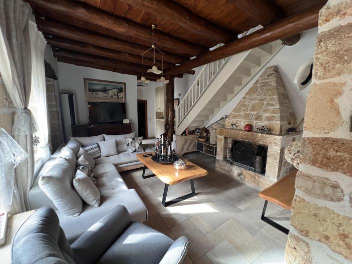 Image No.6-Maison de 3 chambres à vendre à Xirosterni