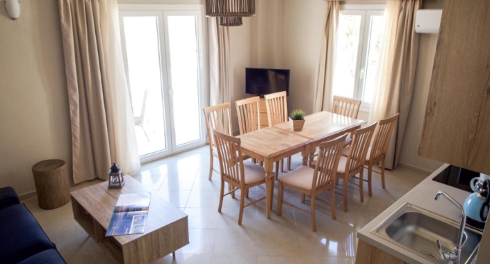 Image No.5-Maison de 3 chambres à vendre à Xirosterni