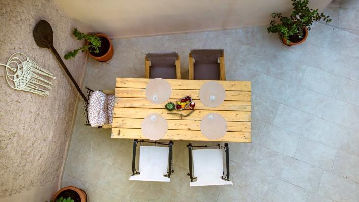 Image No.32-2 Bed Maisonette for sale