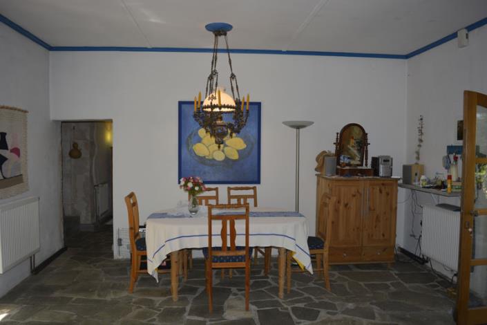 Image No.7-5 Bed House for sale