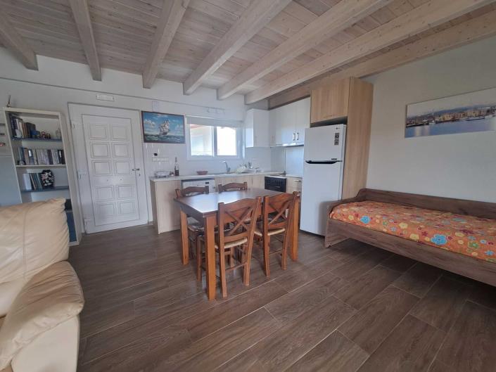 Image No.9-Maison / Villa de 2 chambres à vendre à Armeni