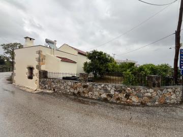 Stone-house-for-sale-in-Chania-Crete--11-