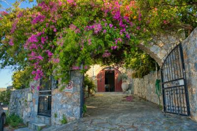 Stone-house-for-sale-in-Apokoronas-Chania-Crete--7-