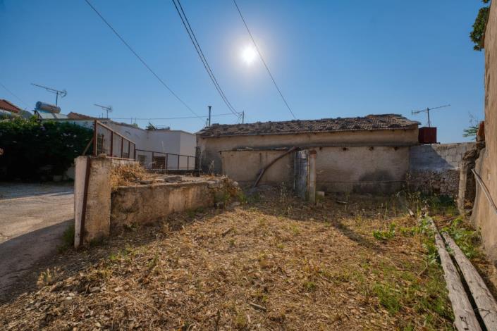 Image No.29-Maison à vendre à Xirosterni