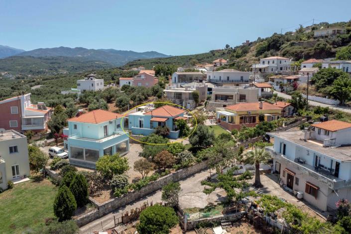 Image No.50-2 Bed House for sale