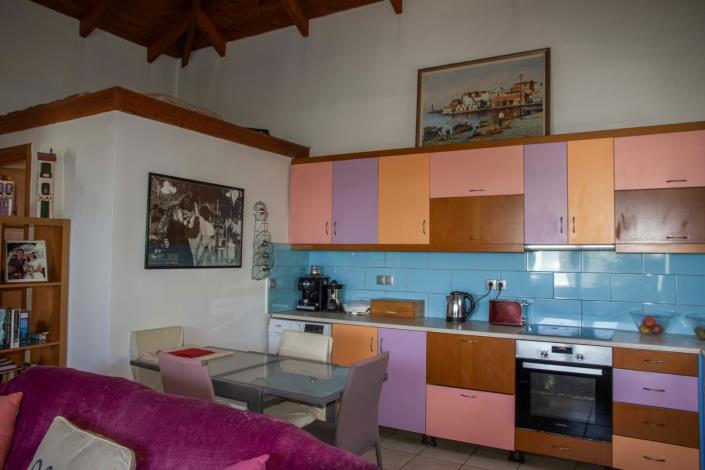 Image No.30-2 Bed House for sale