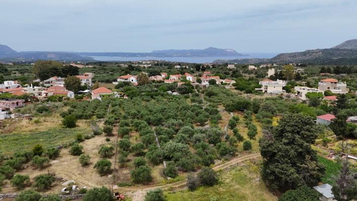 Image No.4-Terre à vendre à Litsarda