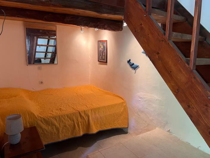 Image No.34-2 Bed House for sale