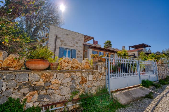 Image No.32-2 Bed House for sale