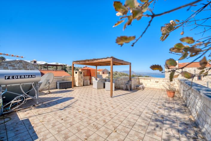 Image No.36-2 Bed House for sale