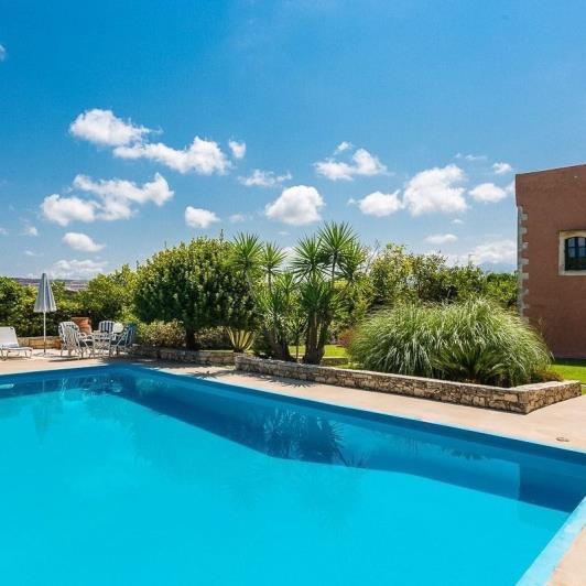 Image No.12-2 Bed Villa for sale