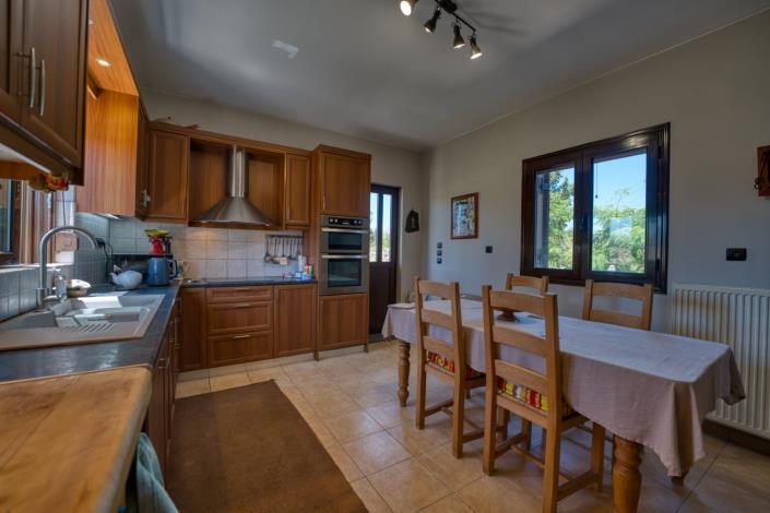 Image No.16-Villa de 4 chambres à vendre à Xirosterni