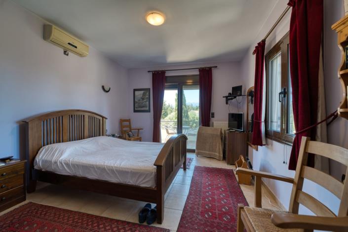 Image No.22-Villa de 4 chambres à vendre à Xirosterni