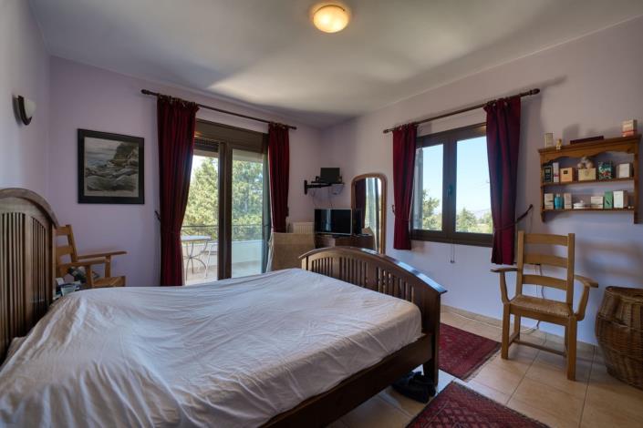 Image No.23-Villa de 4 chambres à vendre à Xirosterni