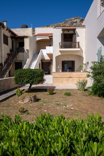 Image No.10-4 Bed House for sale