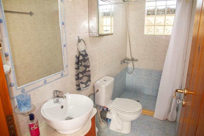 Image No.10-2 Bed Villa for sale