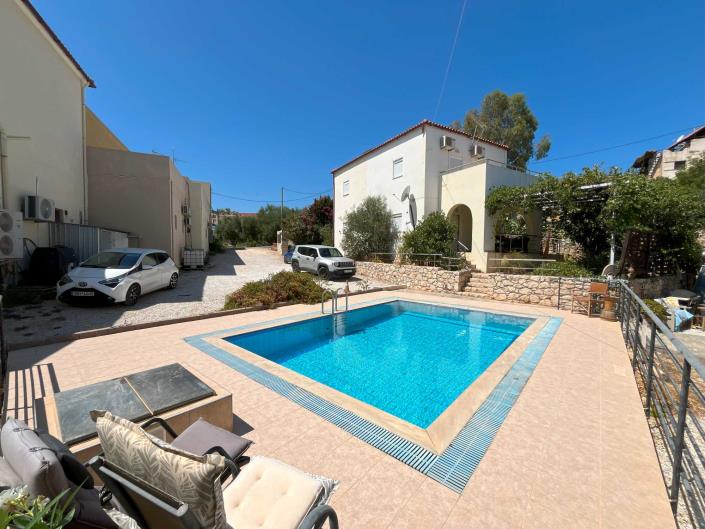 Image No.31-2 Bed House for sale